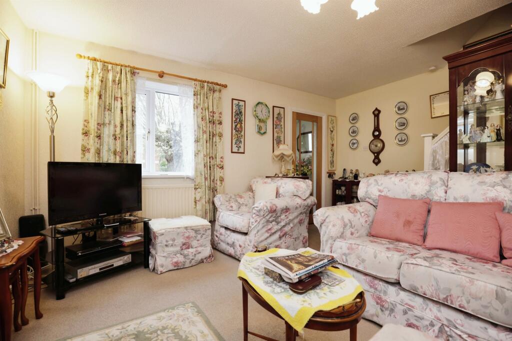 Additional image 17 of Meadow Road, Alcester