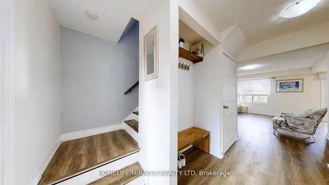 Additional image 15 of 284 RoyaISalisbury Way