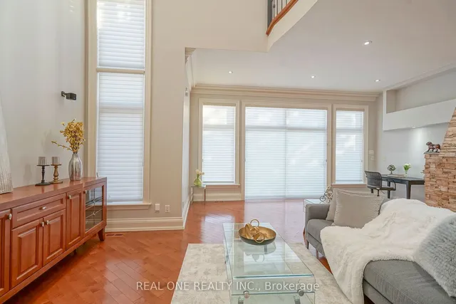 Additional image 17 of 231 Churchill Ave