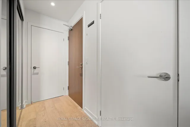 Additional image 10 of 1926 Lake Shore Blvd Unit 4015