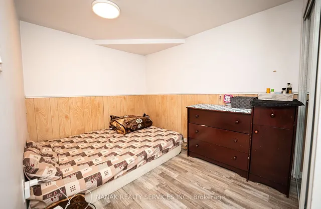 Additional image 35 of 133 Murray St St