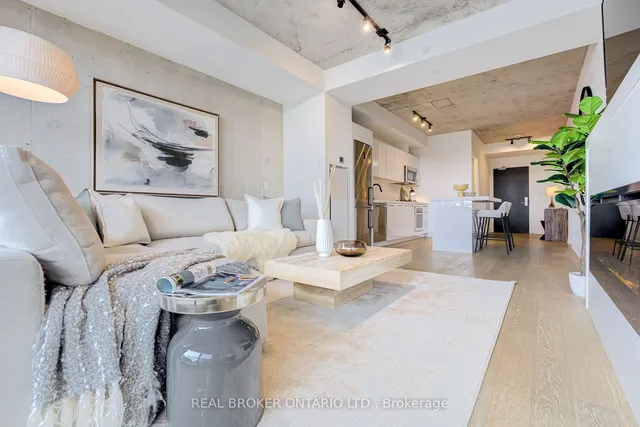 Additional image 2 of 608 Richmond St Unit 717