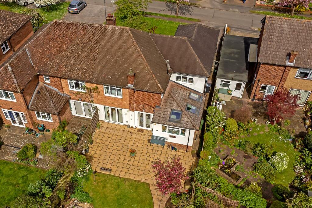 Additional image 17 of Springwood Walk, St Albans