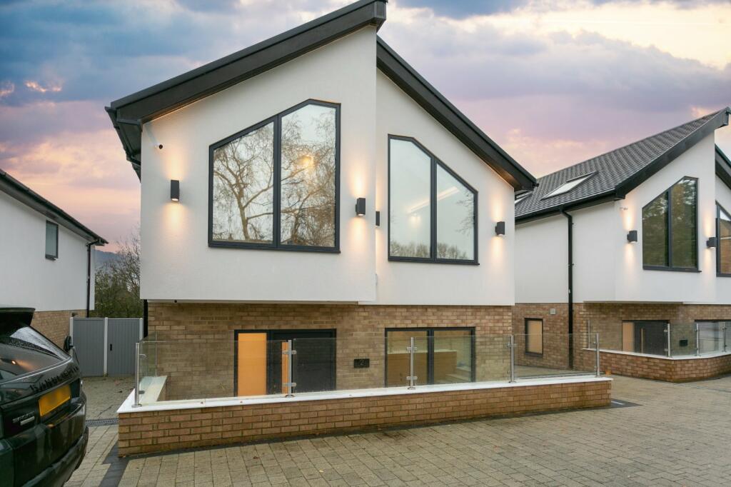 Additional image 41 of Mistletoe Mews, St. Albans, Hertfordshire, AL3