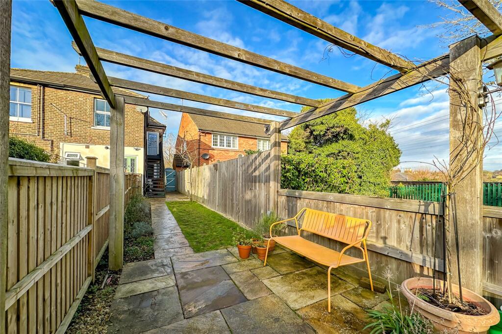 Additional image 9 of Cravells Road, Harpenden, Hertfordshire, AL5