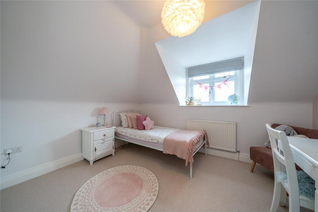 Additional image 11 of Park Rise, Harpenden, Hertfordshire, AL5