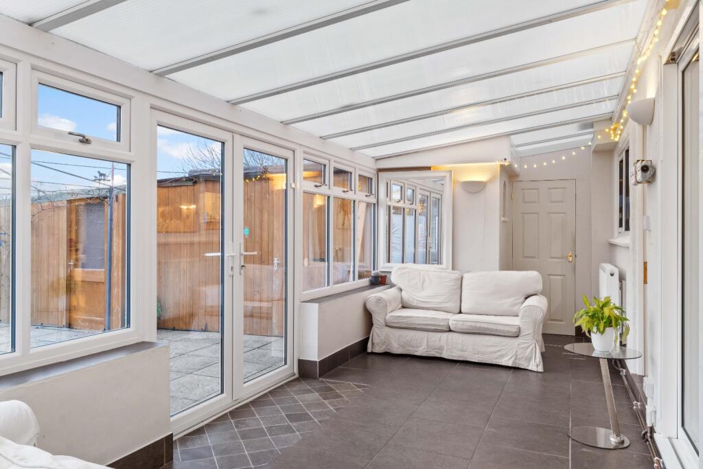 Additional image 12 of Victoria Park, Castle Cary, Somerset, BA7