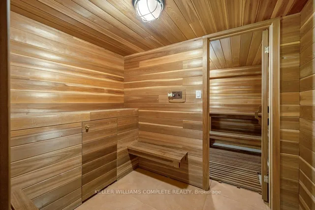 Additional image 29 of 90 Derek Dr