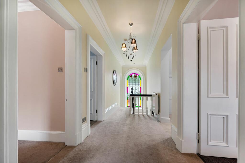 Additional image 19 of Fairview House: Stunning Renovated 6-Bed Period Home with South-Facing Garden & Gym, Moments from Rawtenstall Centre