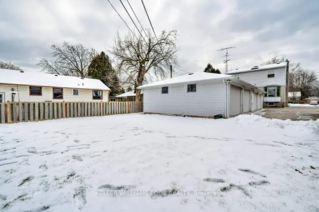 Additional image 27 of 1353 Fisher Ave