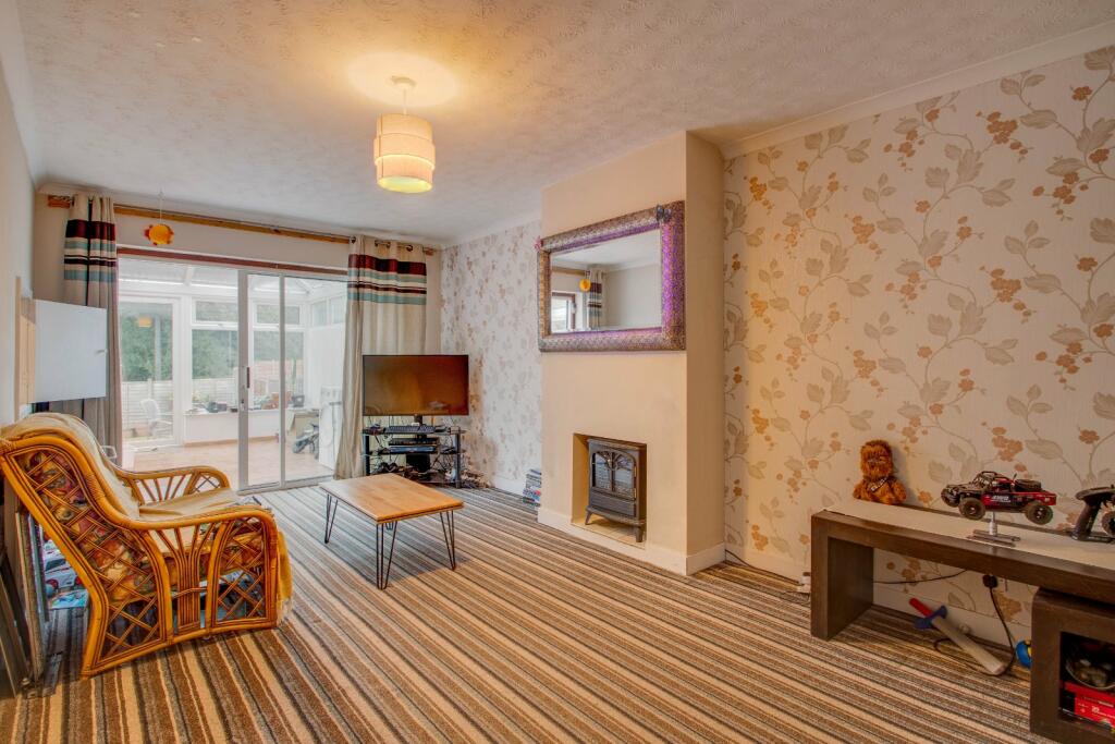 Additional image 3 of Little Acre, Hunt End, Redditch, Worcestershire, B97