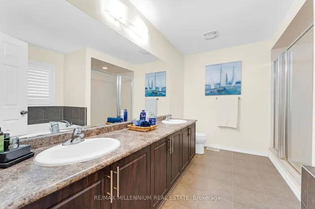 Additional image 19 of 71 Cook St