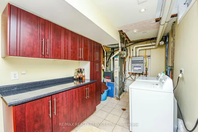 Additional image 31 of 70 Morley Cres Unit 70