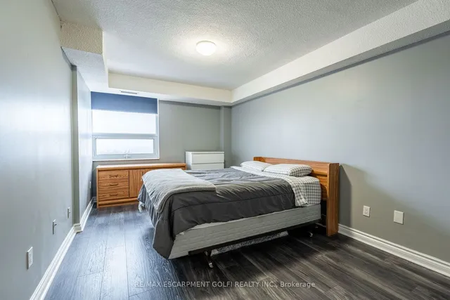 Additional image 19 of 500 Green Rd Unit 1415