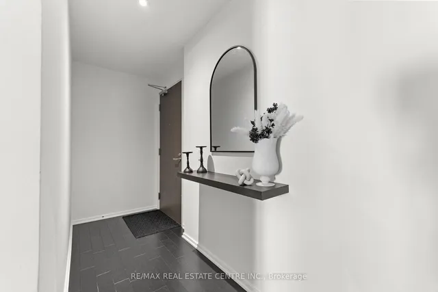 Additional image 9 of 12 Bonnycastle St Unit 205