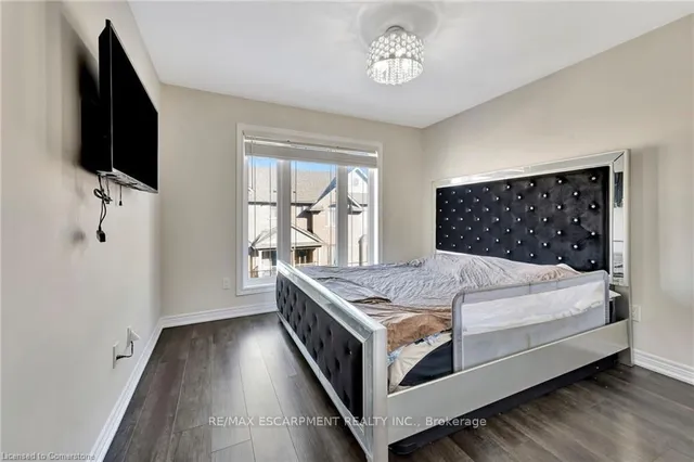 Additional image 15 of 19 Picardy Dr Unit 31