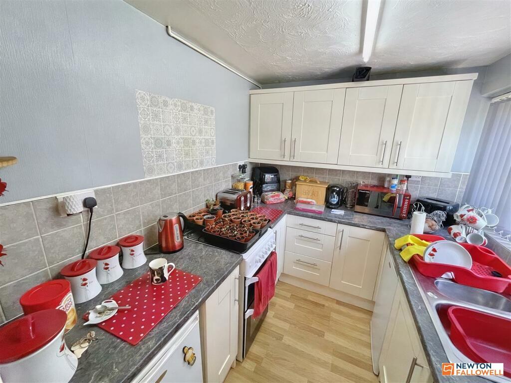 Additional image 6 of Redlake, Tamworth