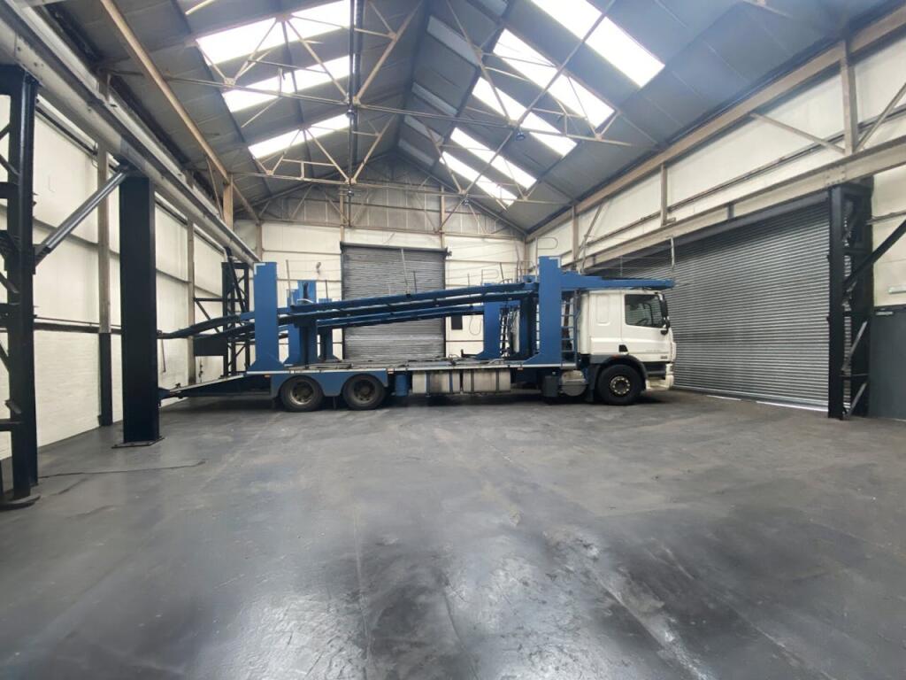 Additional image 5 of Unit  16C, Autobase Industrial Park, Tipton Road, Tividale, B69 3HU