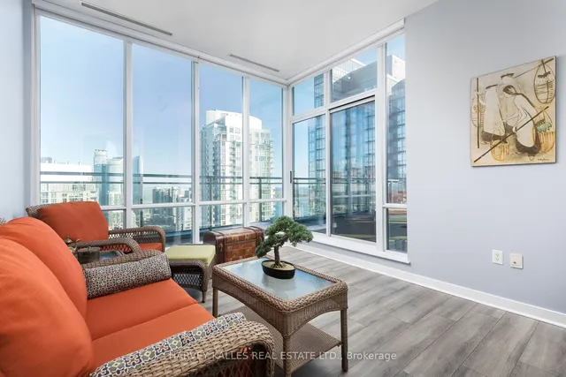 Additional image 24 of 15 Fort York Blvd Unit PH05