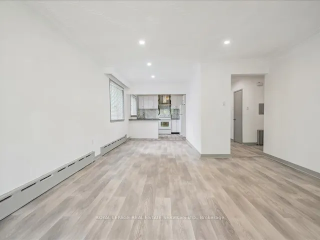 Additional image 18 of 18 Thirty Third St