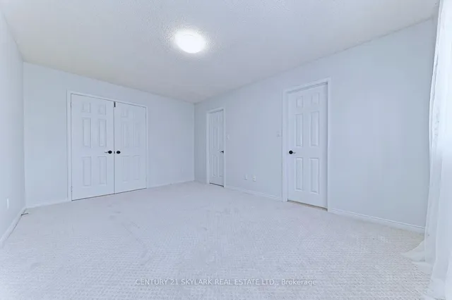 Additional image 26 of 24 Alaskan Summit Crt