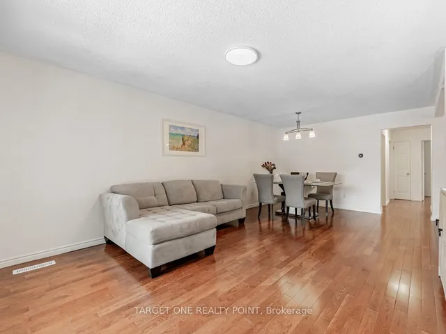 Additional image 8 of 205 Pineway Blvd