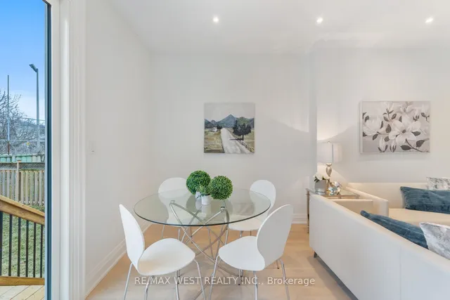 Additional image 13 of 1049 Greenwood Ave