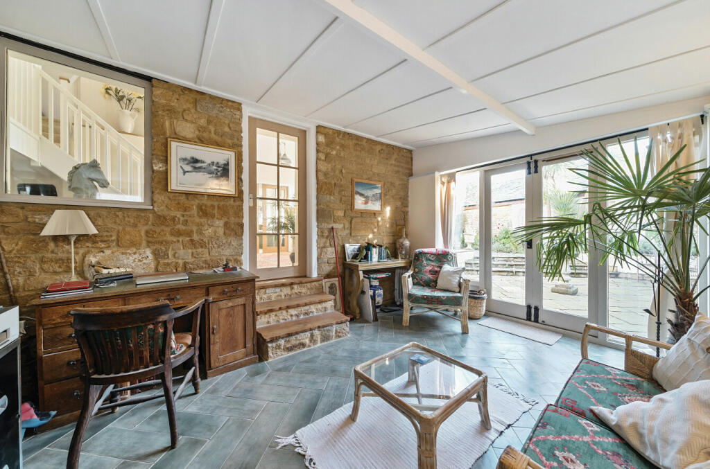 Additional image 5 of Queen Street, Tintinhull, Yeovil, Somerset, BA22