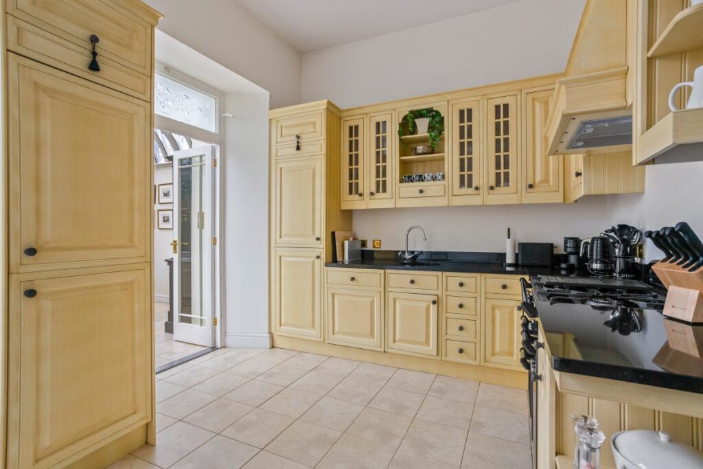 Additional image 6 of Royal Crescent Bath BA1