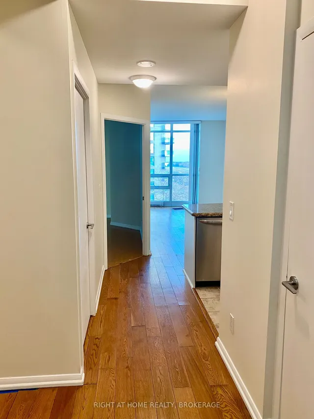 Additional image 17 of 231 Fort York Blvd Unit 1202