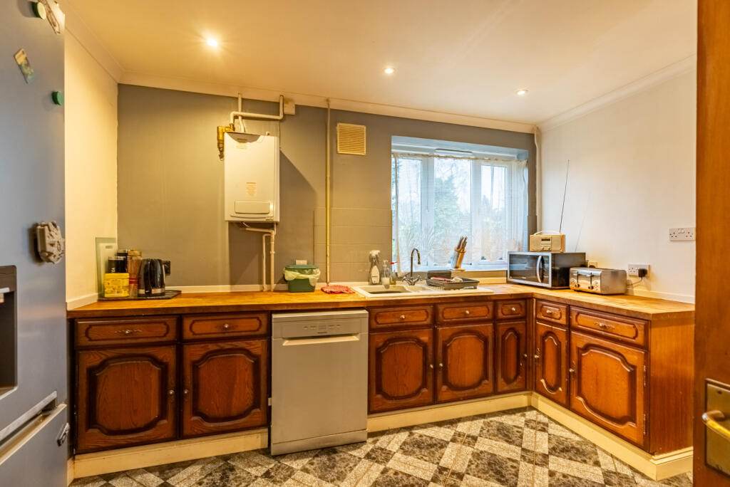 Additional image 5 of Manor Road, London Colney, St. Albans, Hertfordshire, AL2