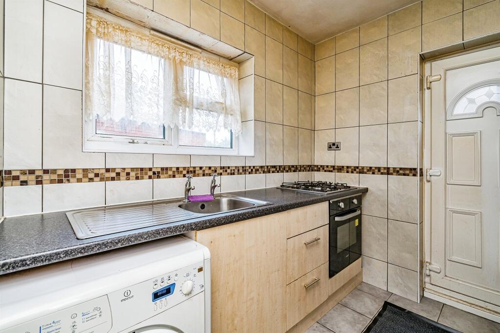 Additional image 8 of Fairway Avenue, Tividale, Oldbury