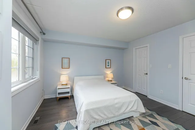 Additional image 28 of 34 Horsham Ave