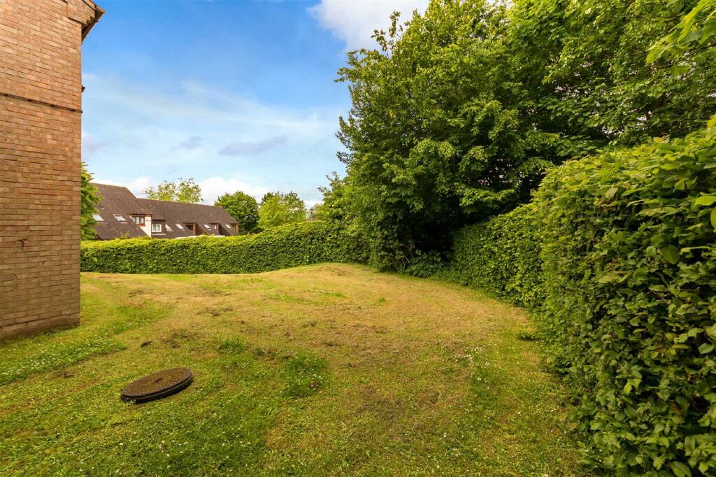 Additional image 14 of Brecken Close, Marshalswick, St Albans