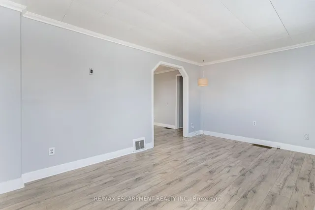 Additional image 2 of 69 Lower Horning Rd