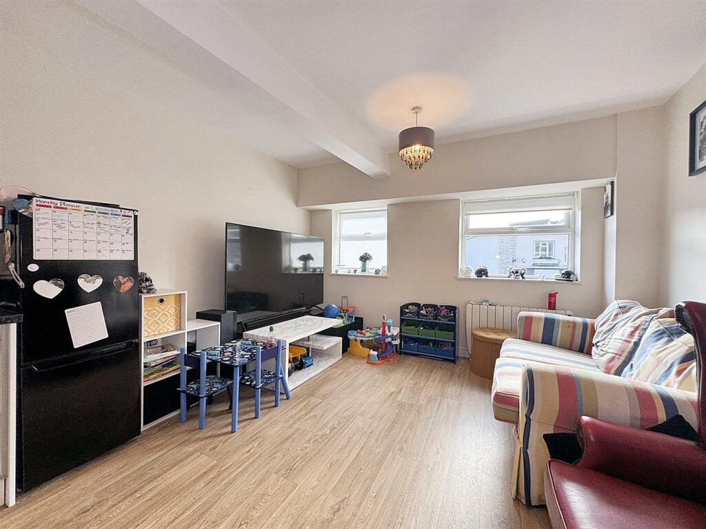 Additional image 4 of High Street, Midsomer Norton