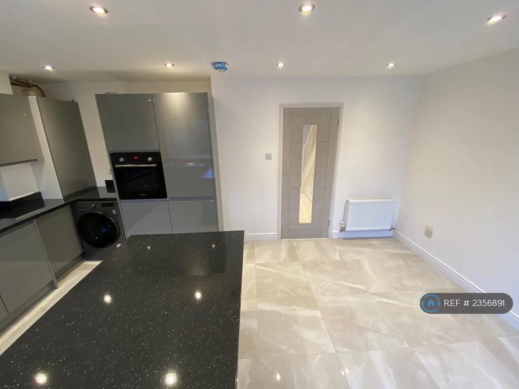 Additional image 22 of Frankholmes Drive, Solihull, B90