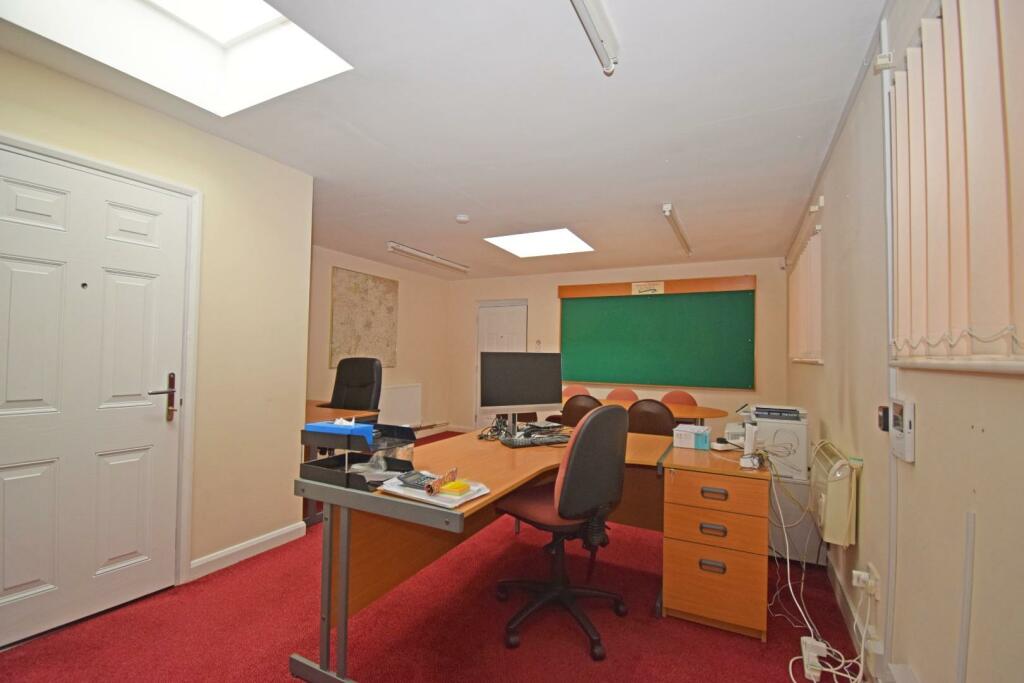 Additional image 4 of Office to Rear of 18 High Street, Bromsgrove, Worcestershire, B61 8HQ