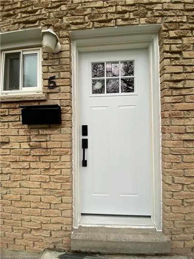 1420 Garth St Unit 5