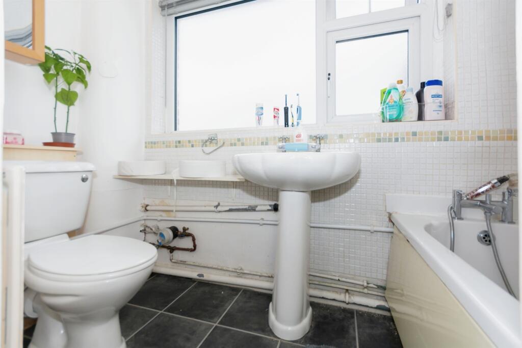 Additional image 16 of Lambscote Close, Shirley, Solihull