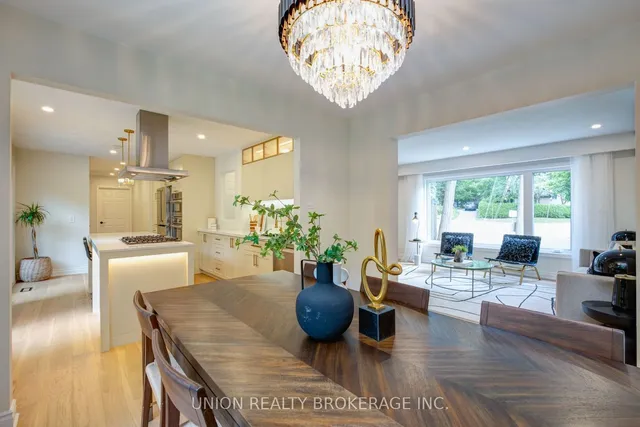 Additional image 8 of 116 Scarboro Cres