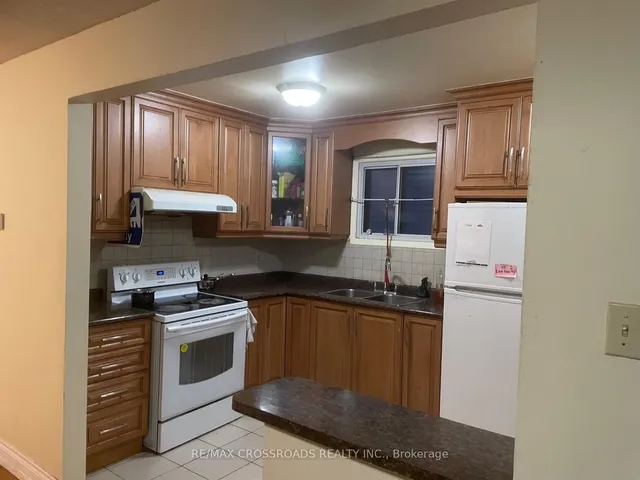 Additional image 7 of 32 Briarwood Ave