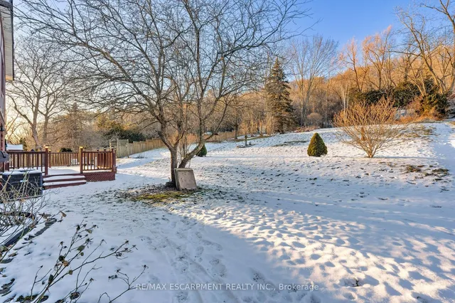 Additional image 35 of 77 Watson's Lane