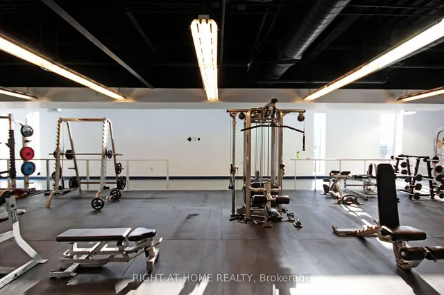 Additional image 25 of 35 Mariner Terr Unit 1011