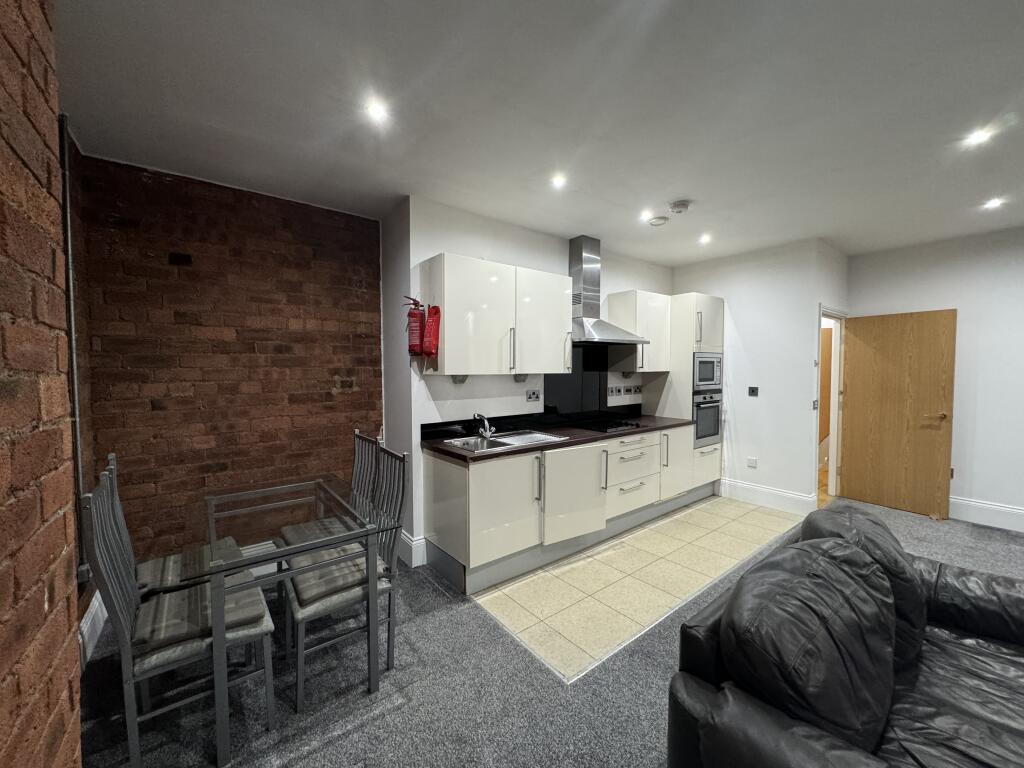 Additional image 3 of Apt 24, Albion House #384793