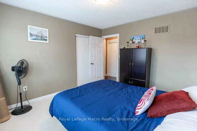 Additional image 33 of 48 Kingston Rd