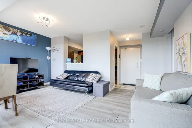 Additional image 9 of 3077 Weston Rd Unit 612