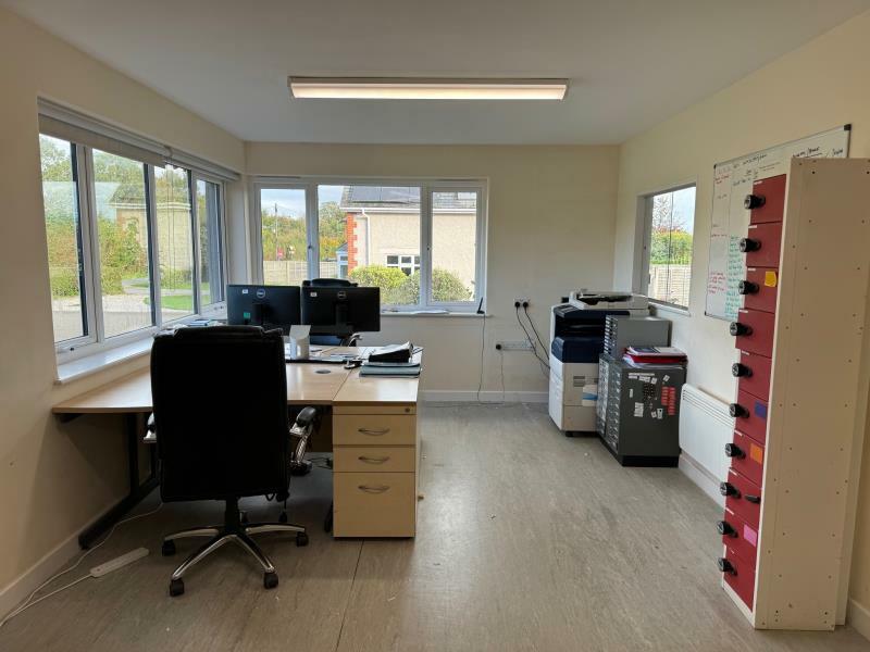 Additional image 9 of STUDIO AND YARD  TO LET, Wolfester Terrace, Sparkford BA22 7JE