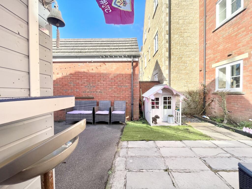 Additional image 28 of Hawks Rise, Yeovil, Somerset