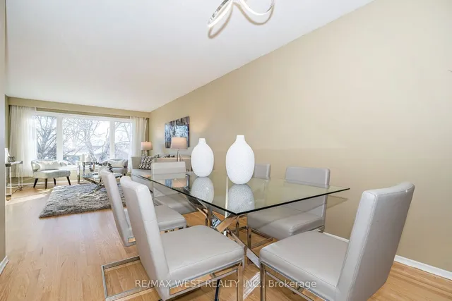 Additional image 5 of 42 Sir Raymond Dr